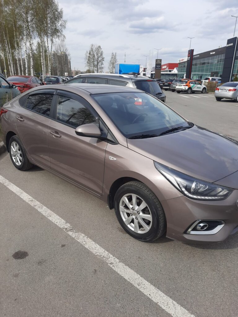 HYUNDAI-SOLARIS-II-3